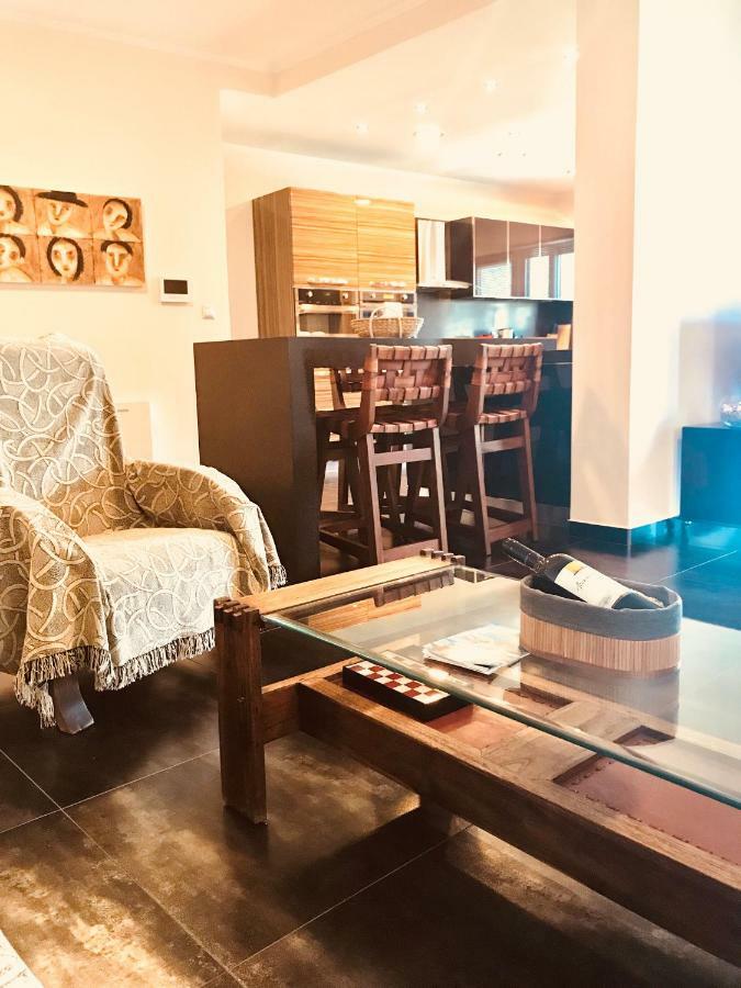 Villa Lydia ニドリ エクステリア 写真